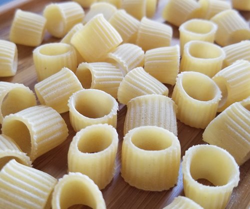 La Grande Famiglia Bundle - Do you have a crew of pasta lovers at home?
